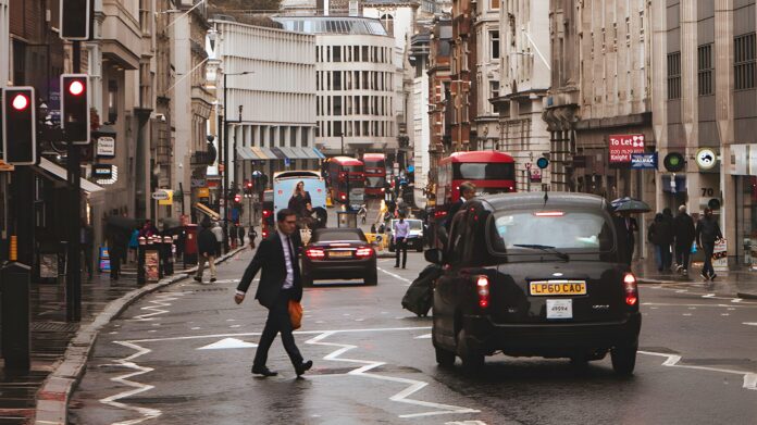 londra regno unito Regno Unito: crescono i timori di stagflazione, possibile una riduzione dei consumi