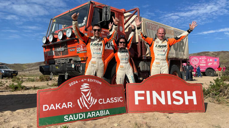 Lugano “brilla” alla Dakar Classic in Arabia Saudita