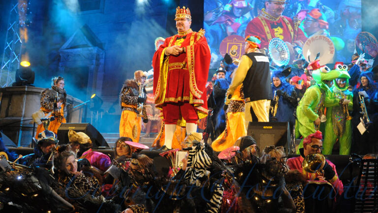 Bellinzona: al Carnevale Rabadan la giornata delle Guggen!