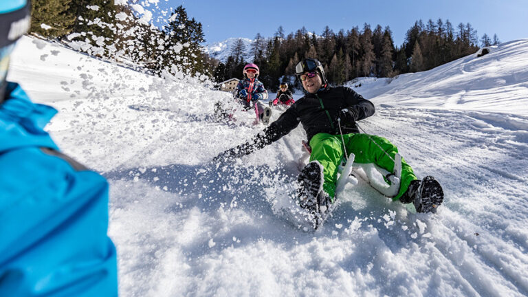 Ticino: sulla neve sulla pista per slitte Pian Nara–Cancori