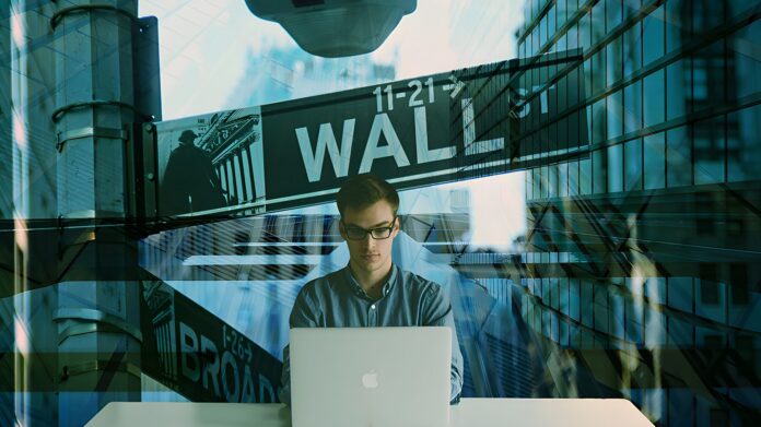 Come andrà la Borsa oggi? Titoli in ascesa in Europa: le aspettative sui tassi di interesse sprigionano ottimismo