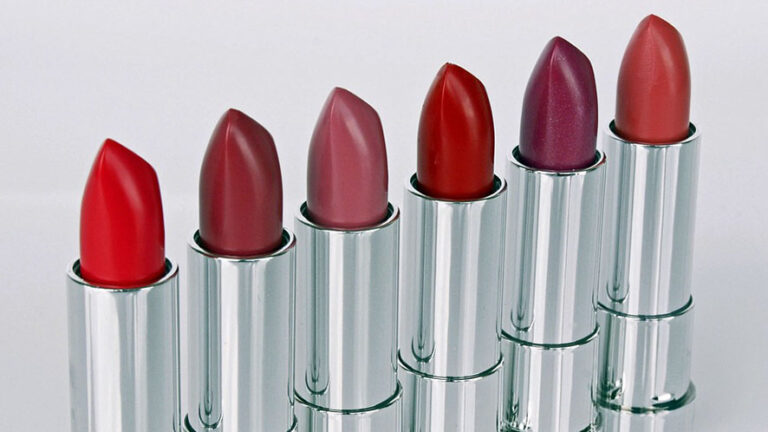 Intercos cosmetici, arriva al miliardo di ricavi nel 2023