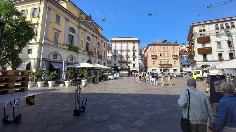 La vera storia di Piazza della Riforma a Lugano