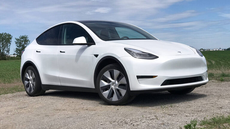 Ticino: meno veicoli industriali, moto e macchine, soprattutto quelle elettriche