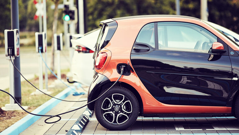 Europa-Regno Unito: via libera ai veicoli elettrici