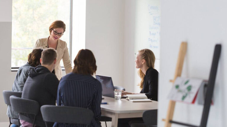 Scissioni, scissioni inverse, spin-off: come le decisioni in materia di capitale incidono sul tuo conto deposito