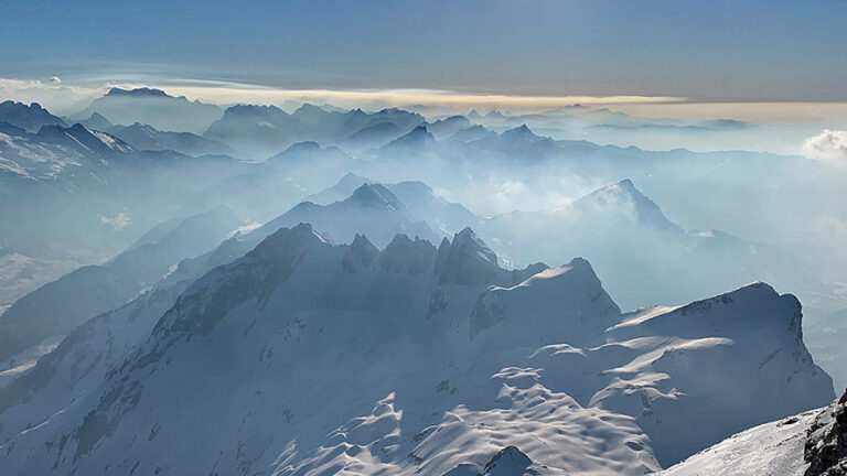 Il Säntis e i Churfirsten: giganti di pietra e leggende millenarie