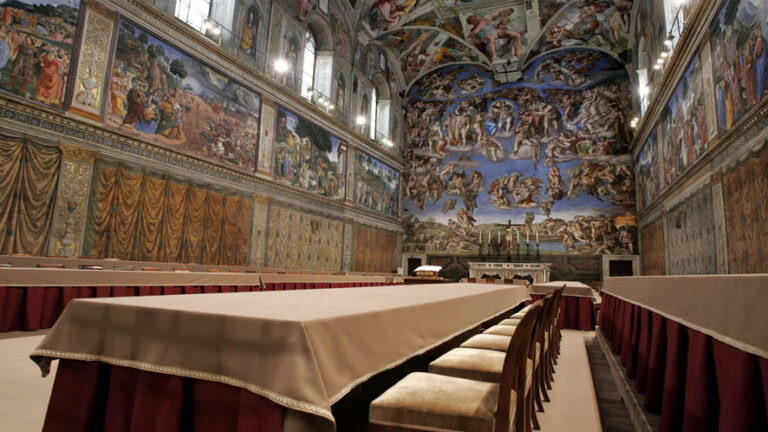 Chi può ascendere al soglio pontificio? Un’analisi del processo di elezione papale