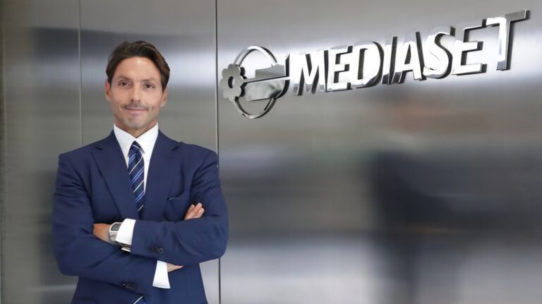 Ppf sfida Mfe di Berlusconi per il controllo di Prosiebensat: opa da 7 euro per azione