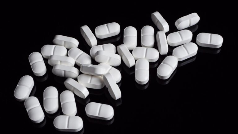 Tavola rotonda su cocaina e oppioidi: gli specialisti si preparano a nuovi sviluppi