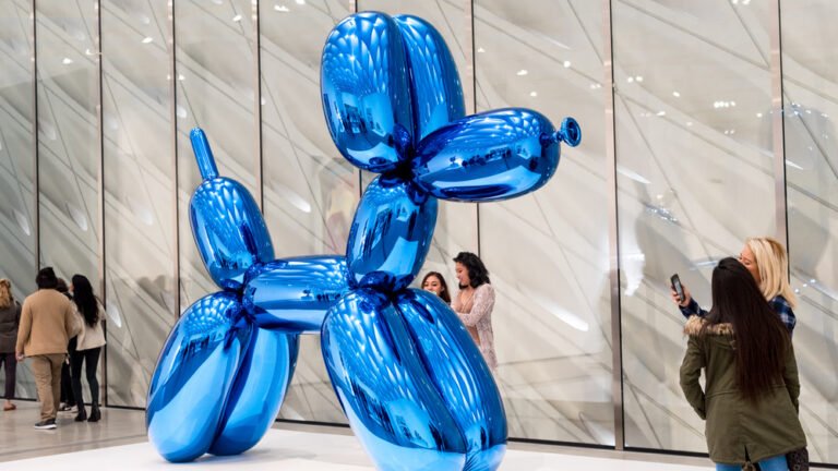 Jeff Koons l’imperatore del kitsch, il confine tra arte alta e cultura di massa