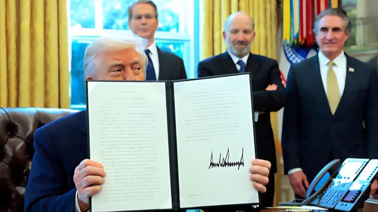 Trump, via al raddoppio di dazi su acciaio e alluminio: si cerca di trattare