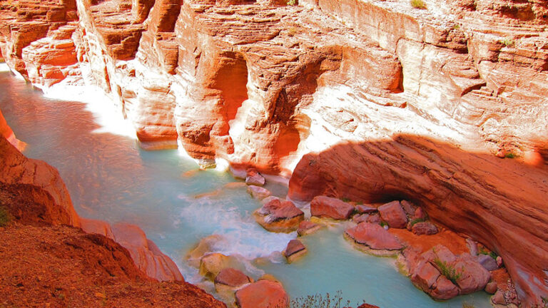 Bright Angel Trail: l’itinerario da brivido nel Grand Canyon