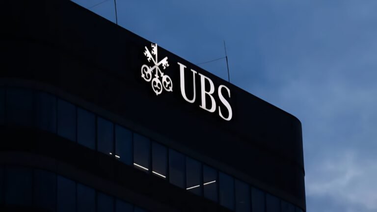 UBS sotto esame: sei consulenti nel mirino per derivati rischiosi