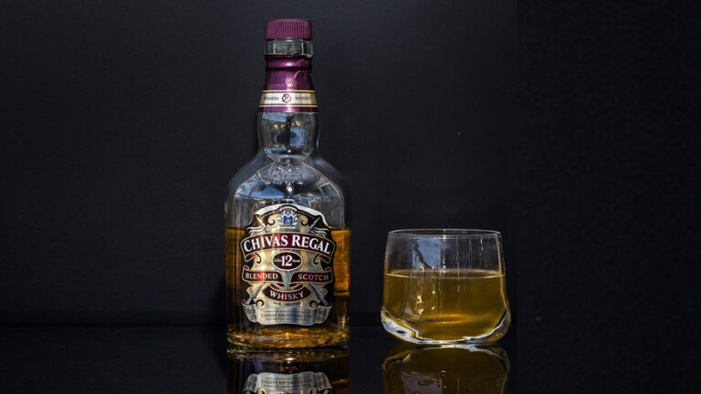 Jeans, whisky, Harley Davidson: la risposta europea ai dazi USA