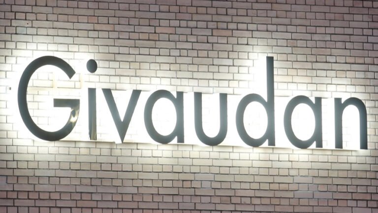 Givaudan: Gilles Andrier lascia la guida operativa, Christian Stammkoetter è il nuovo CEO