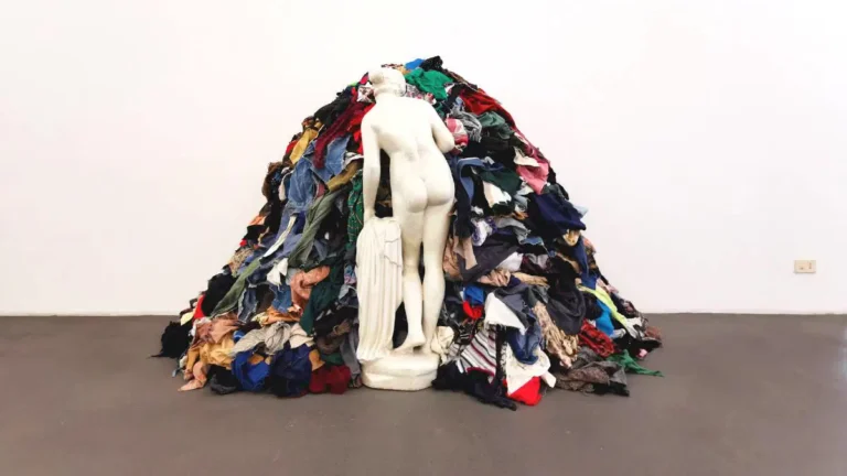 Le quotazioni di Michelangelo Pistoletto per i dipinti variano da 3 mila a oltre 300