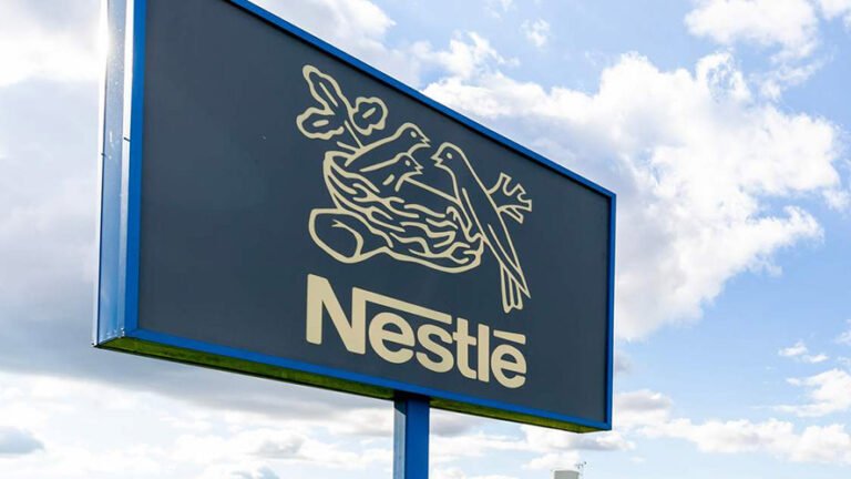 Il tracollo improvviso di Nestlé: scandalo, dimissioni e crisi di governance