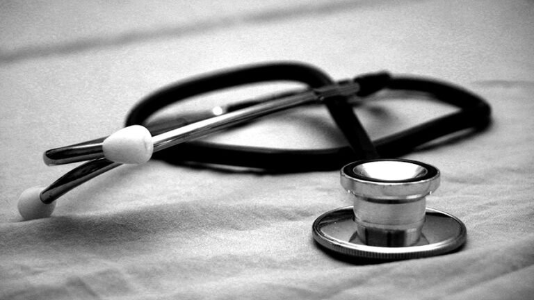 La sfida della sanità in Europa: promuovere la copertura sanitaria universale
