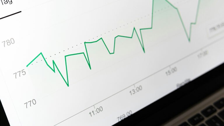 Intelligenza Artificiale nei servizi finanziari: la rivoluzione per le imprese europee
