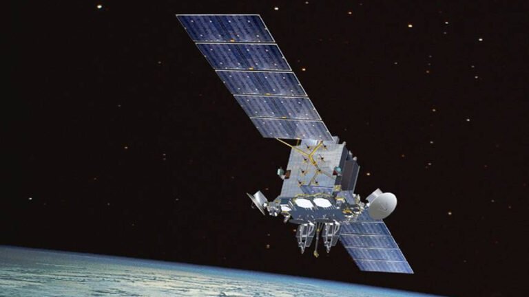 Satelliti: trattative tra i giganti europei Leonardo, Airbus e Thales