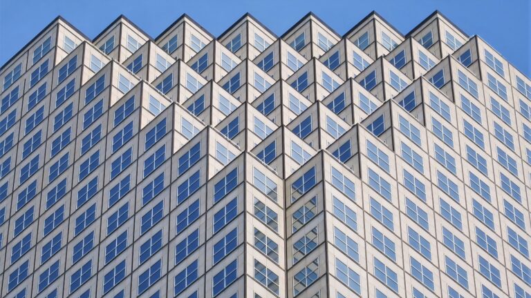 Aurora Borealis: il family office di Bezos a Miami