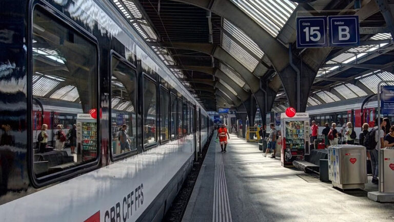 Trasporti del futuro: la Svizzera pianifica l’ampliamento delle infrastrutture fino al 2045