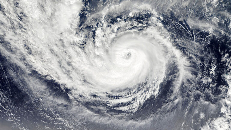 Uragano Melissa: Giamaica in allerta massima per l’arrivo del Ciclone