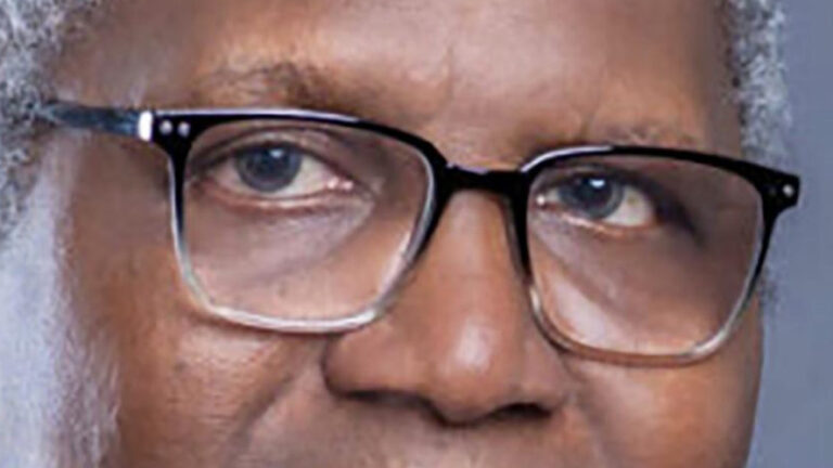 Aliko Dangote: l’africano che sfida la “Mafia del petrolio”