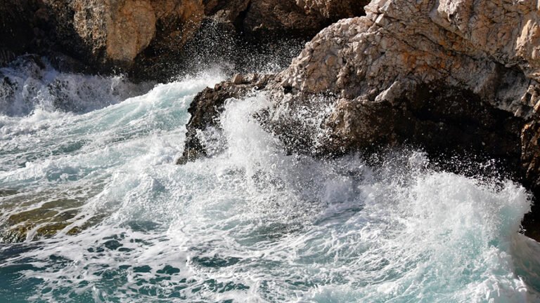 Acqua salata, l’innalzamento del livello del mare: un’emergenza globale