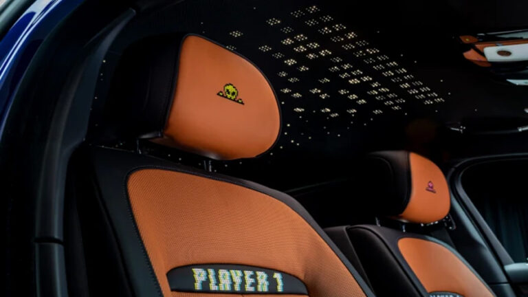 Rolls-Royce Black Badge Ghost Gamer: l’hyper lusso incontra l’estetica