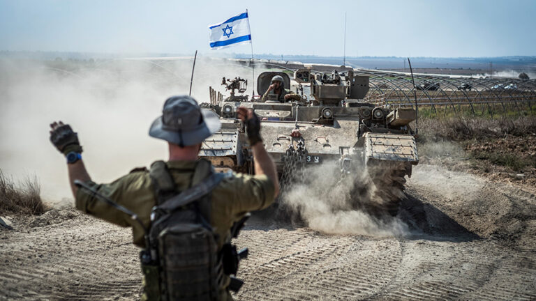 Israele accelera sugli insediamenti in Cisgiordania: approvati 19 nuovi avamposti