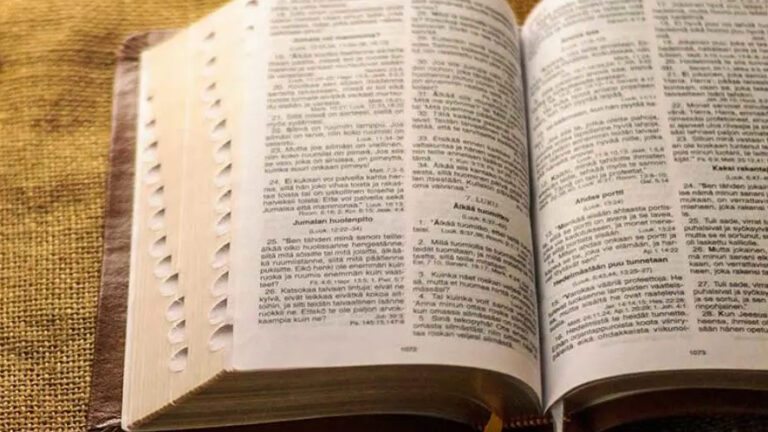 La Bibbia: il bestseller assoluto della storia con 7 miliardi di copie