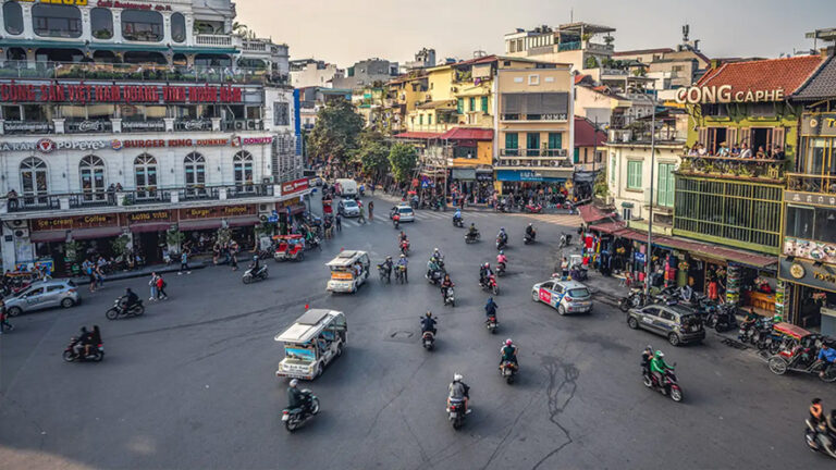 Inquinamento atmosferico record ad Hanoi: misure d’emergenza