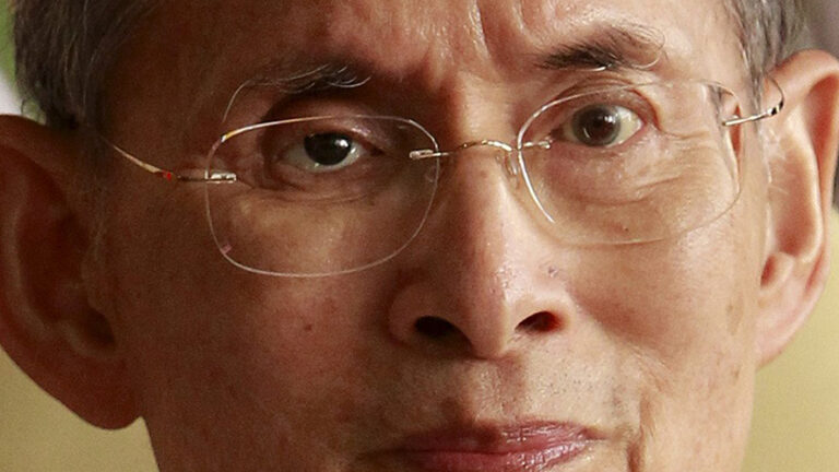 La Monarchia Thailandese: storia, potere e la dinastia Chakri