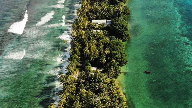Tuvalu: quarto Paese più piccolo al mondo e custode di segreti marittimi e digitali