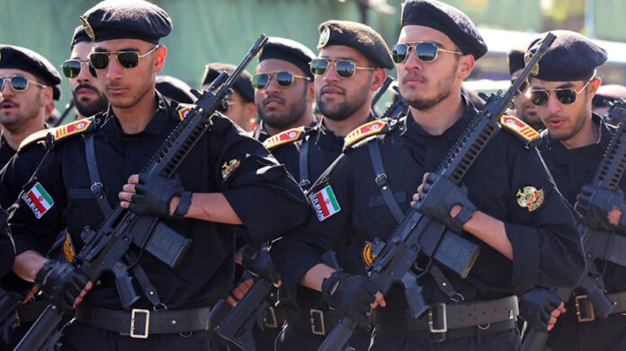 iran-soldiers-military-parade-tehran-18-apr-2025-afp.jpg