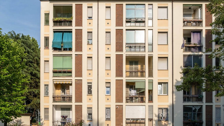 Case a prezzi record: Milano sfonda il muro dei 6mila euro e spinge i residenti verso l’hinterland