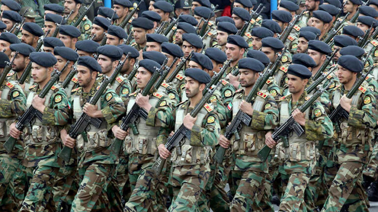 La potenza militare dell’Iran tra deterrenza missilistica e forze irregolari