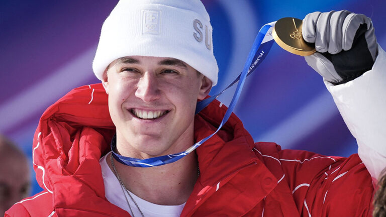 Il runway di ghiaccio: quando il design incontra la performance alle Olimpiadi  Milano Cortina