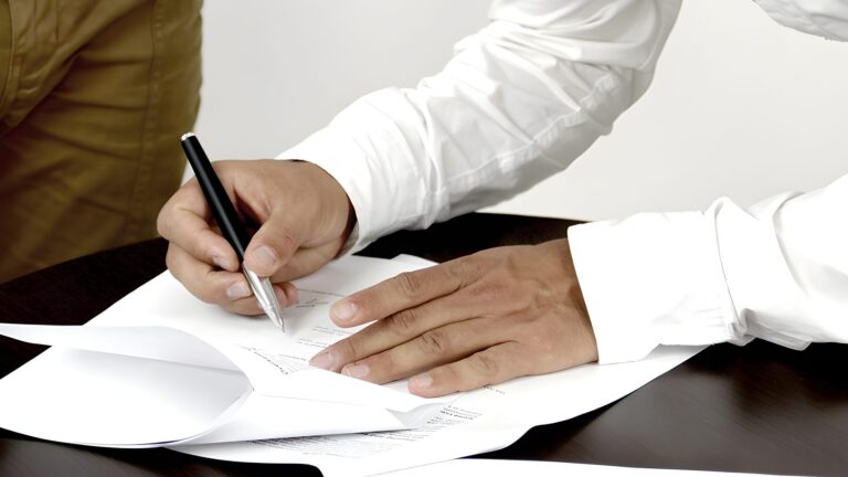 Assicurazioni: sono davvero una forma di investimento?