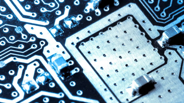 Dichiarazione d’intenti: METAS, SAS e SNV rafforzano la QI in Svizzera