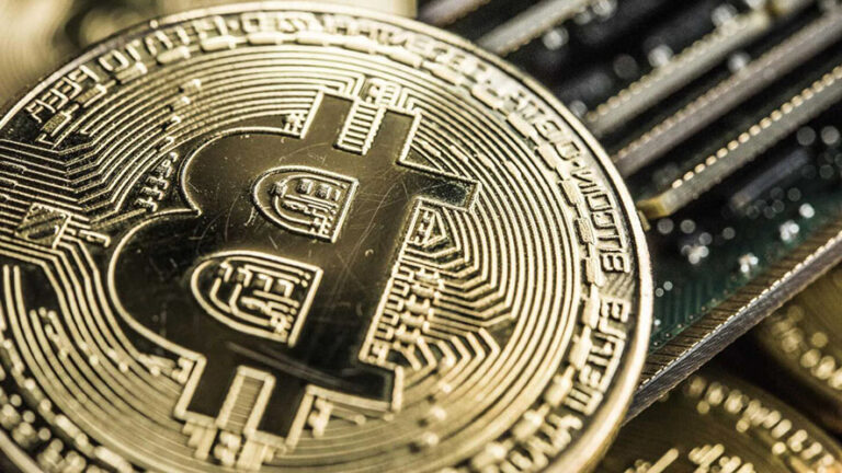 Investire in Bitcoin: i pericoli di un’altalena finanziaria senza freni