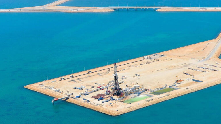 Saudi Aramco: resilienza e primato nel mercato energetico 2025