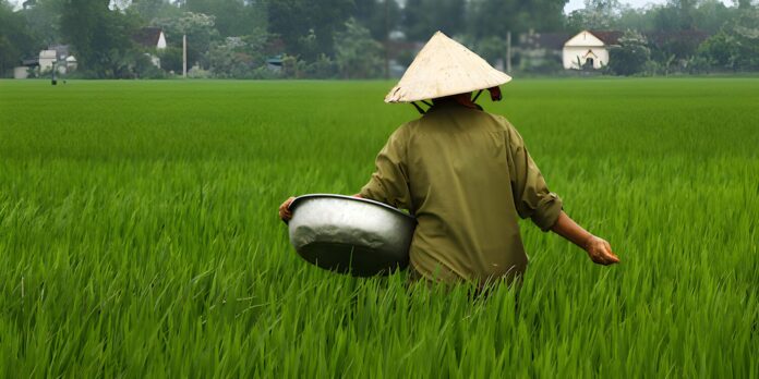 Pechino approva la legge sull’unità etnica, Xi Jinping impone il mandarino