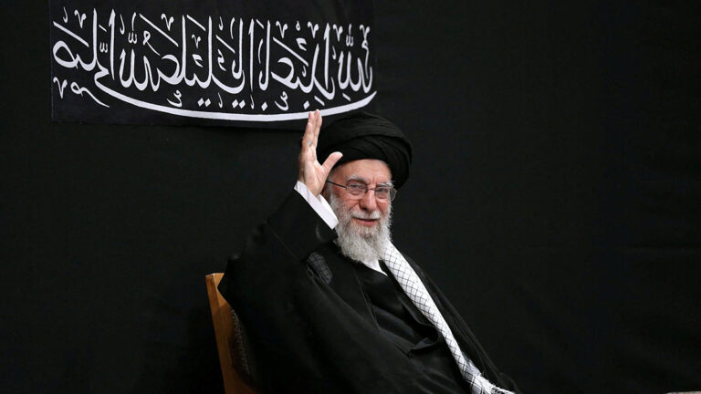 ll tesoro di Khamenei: chi erediterà un impero da centinaia di miliardi?