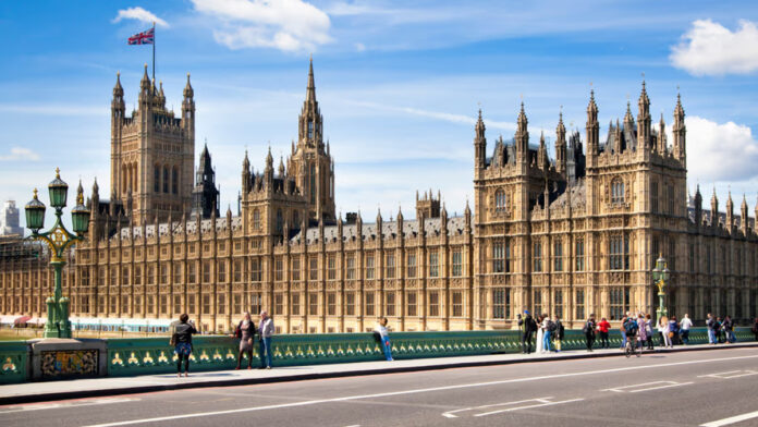 voto inglese Terremoto politico a Westminster: i Verdi espugnano Gorton and Denton