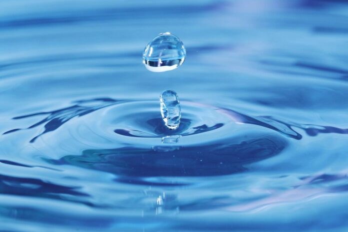 Investire nell’oro blu: “Dove scorre l’acqua, cresce l’uguaglianza”