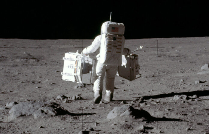 Eredità spaziale: i dodici uomini che “hanno camminato sulla Luna”