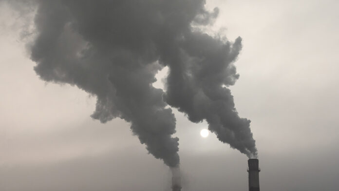 Inquinamento Inquinamento e salute mentale: l’Europa avverte che bisogna “integrare le politiche ambientali con quelle sanitarie”